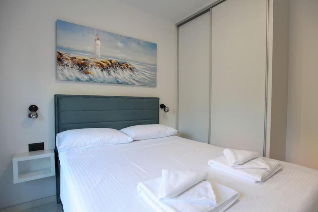 Luxury Villa Lana Apt, Seaview Terrace, Large Outdoor Space, Bbq Trogir Zewnętrze zdjęcie